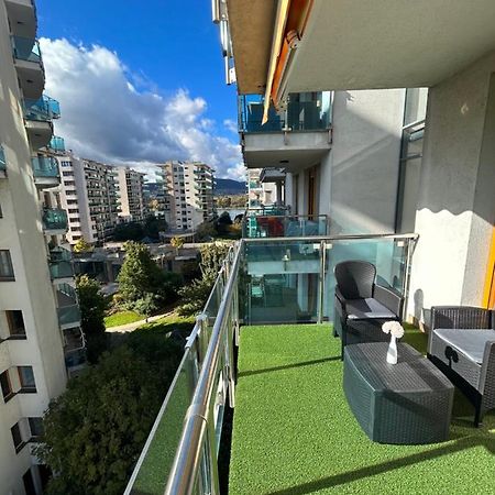Marina Bay Apartman Budapest Esterno foto