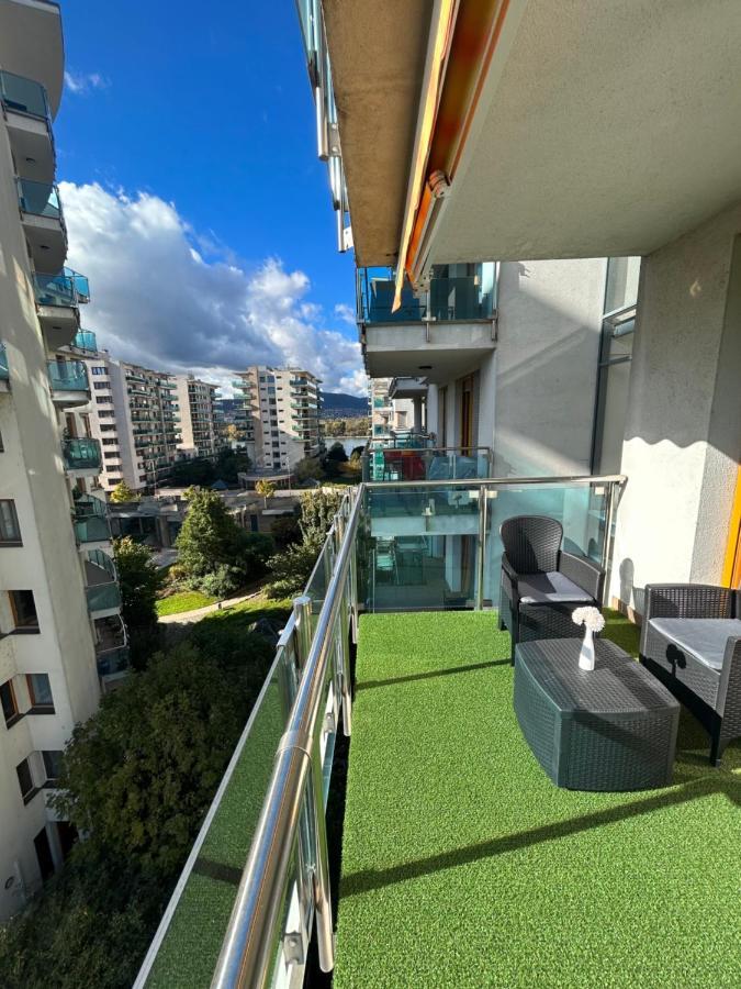 Marina Bay Apartman Budapest Esterno foto