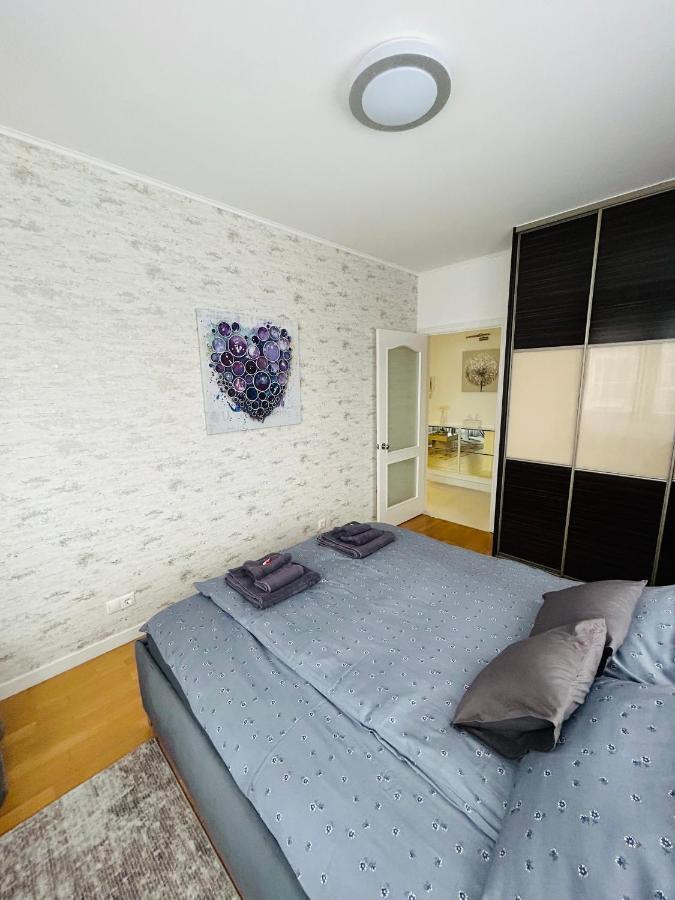 Marina Bay Apartman Budapest Esterno foto