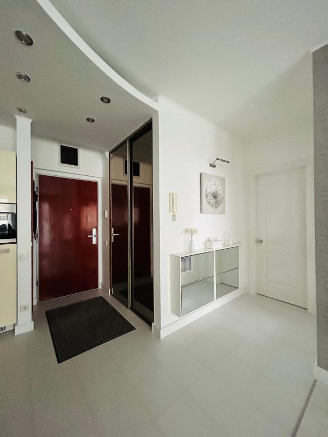 Marina Bay Apartman Budapest Esterno foto
